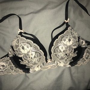 Gorgeous VS Dream Angels Push Up